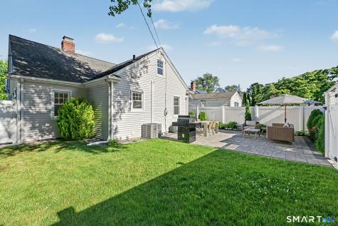 158 Courtland Hill Street Stamford CT 06906