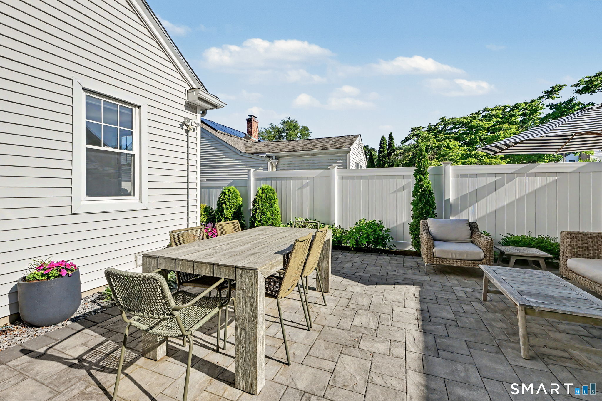 158 Courtland Hill Street Stamford CT 06906