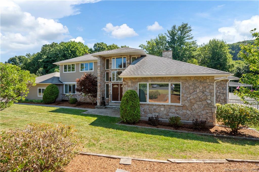 34 Hunting Ridge Drive Simsbury CT 06070