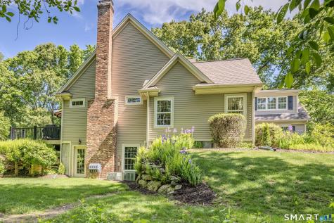 28 Hunters Run Mansfield CT 06268