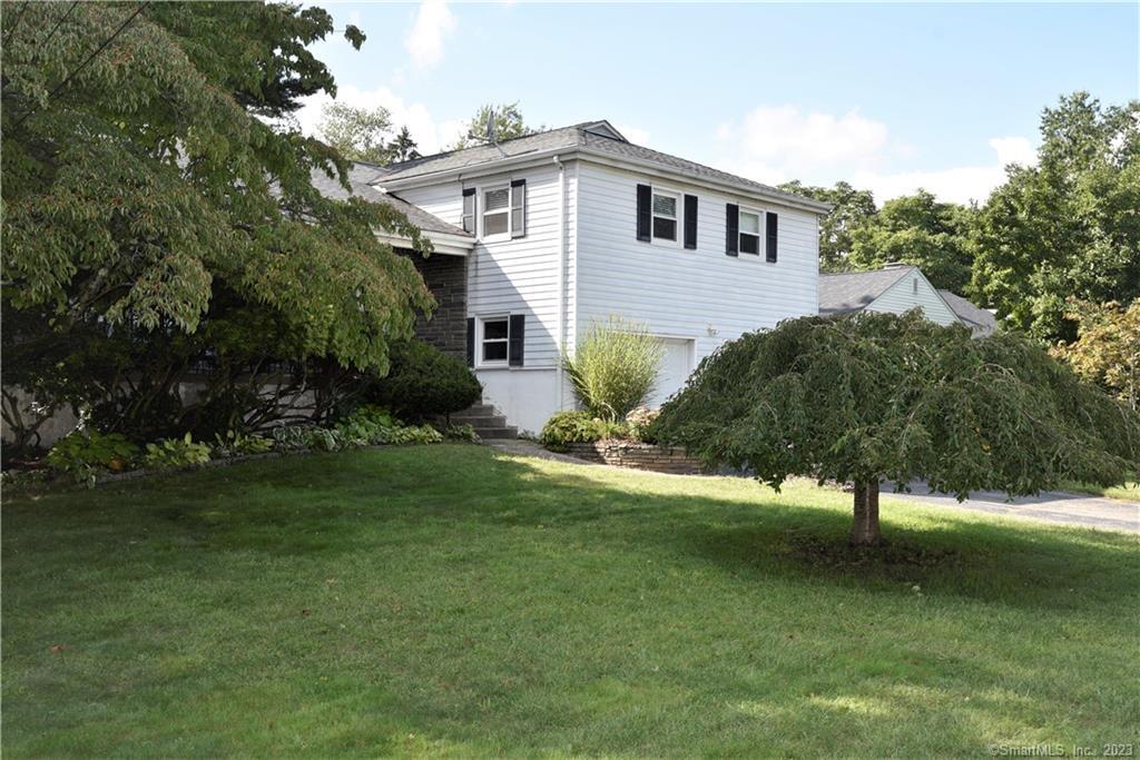 7 Old Field Road West Hartford CT 06117