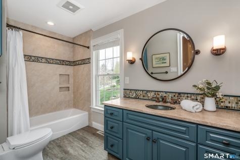 124 Coldspring Crossing Glastonbury CT 06073