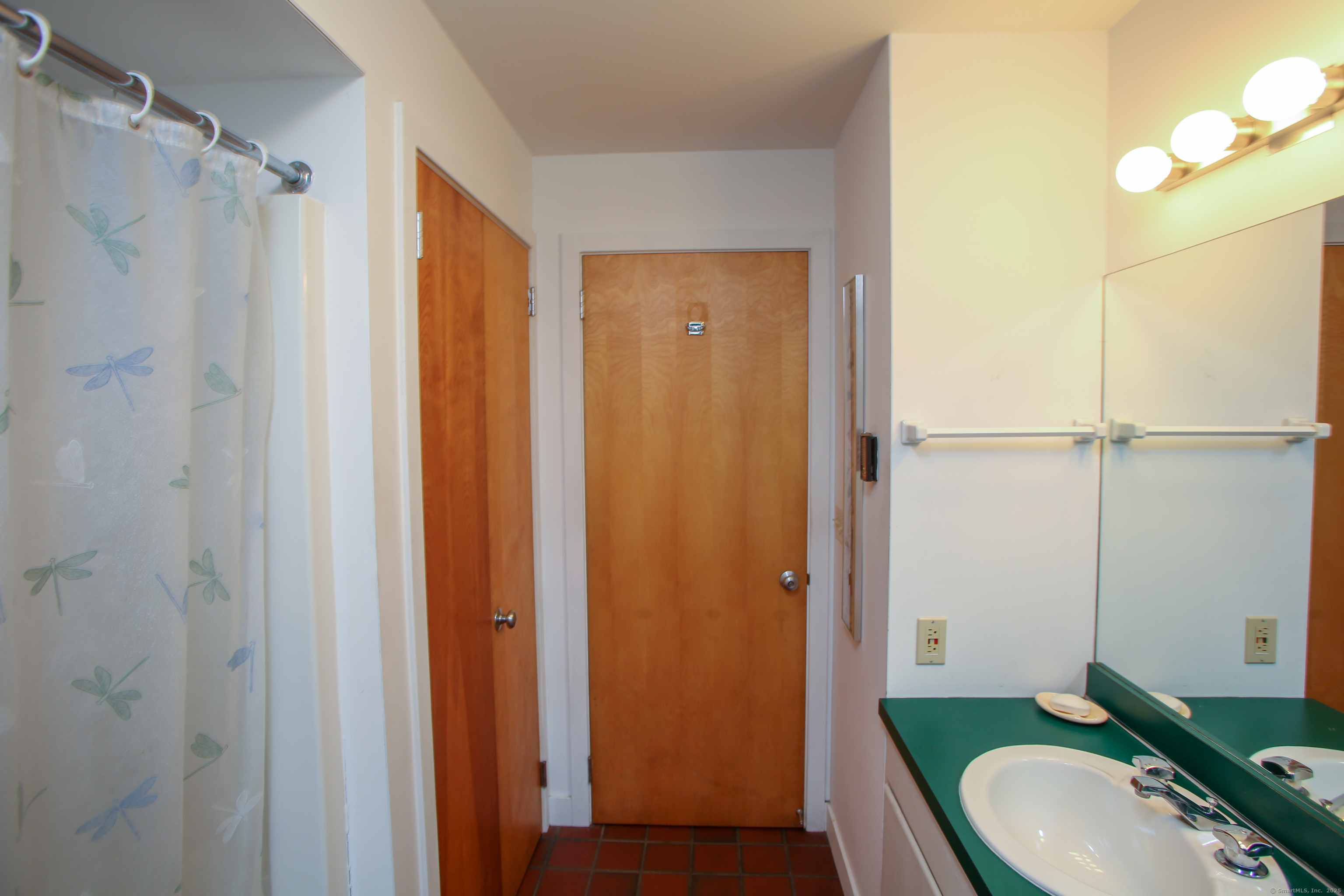 185 Route 63 Canaan CT 06031