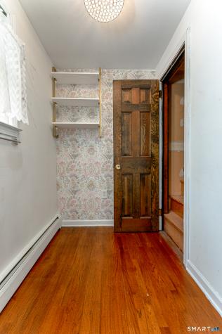 85 Oakcliff Road Middletown CT 06457