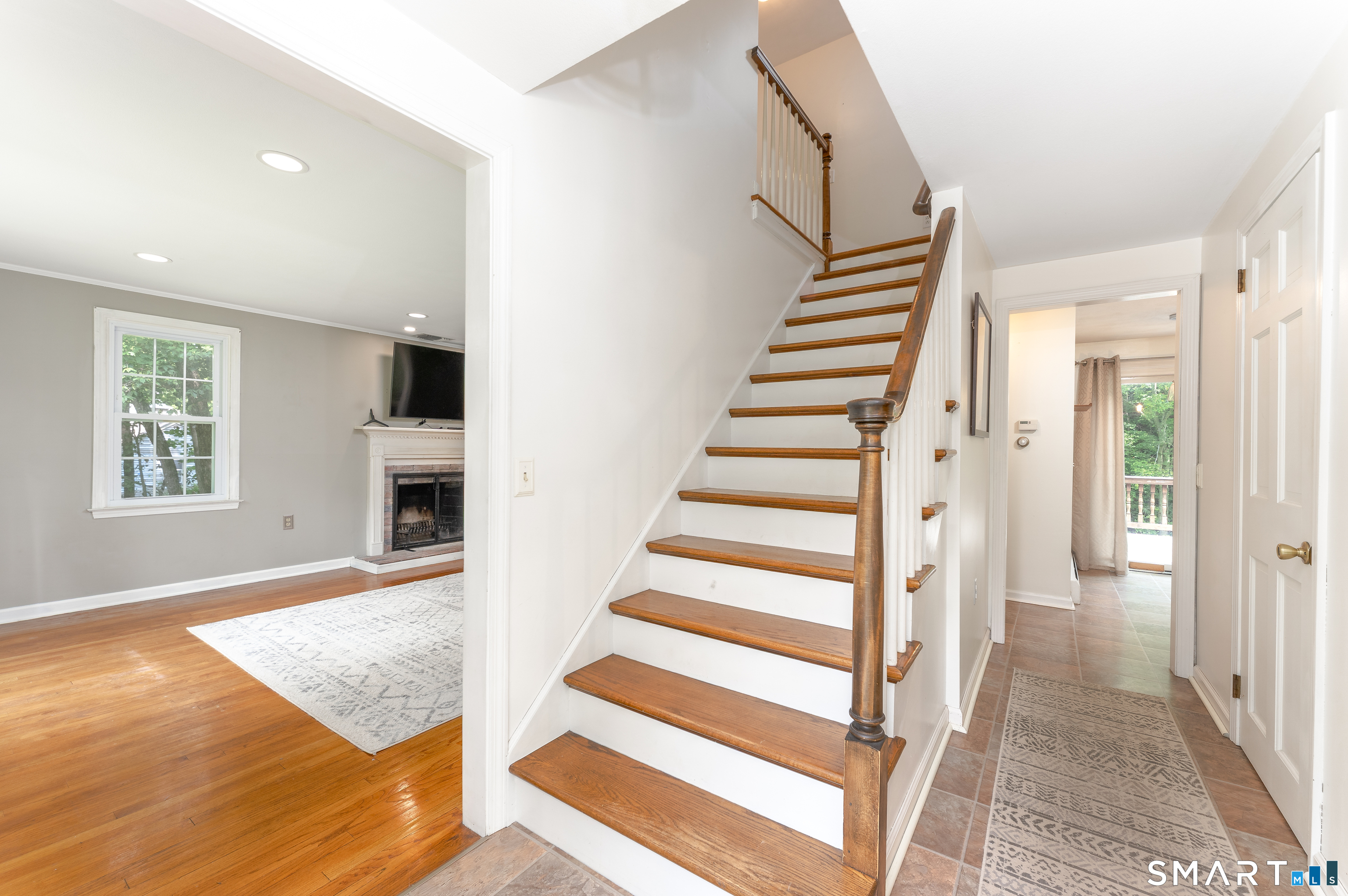85 Oakcliff Road Middletown CT 06457