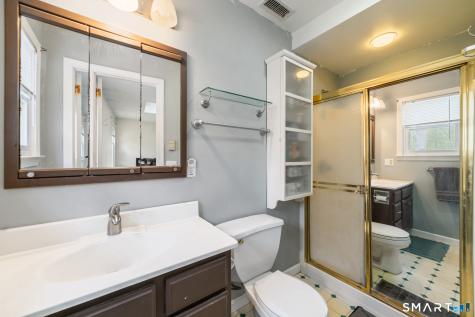 51 Sky View Circle Hamden CT 06514
