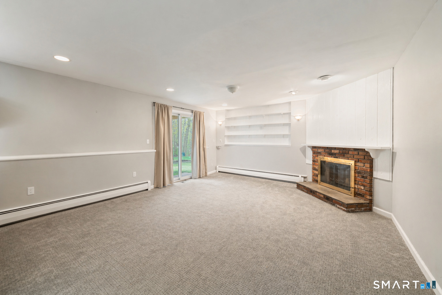51 Sky View Circle Hamden CT 06514
