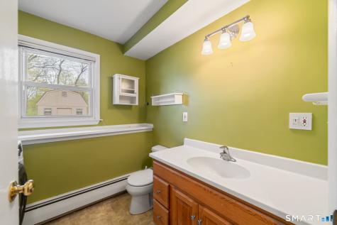51 Sky View Circle Hamden CT 06514
