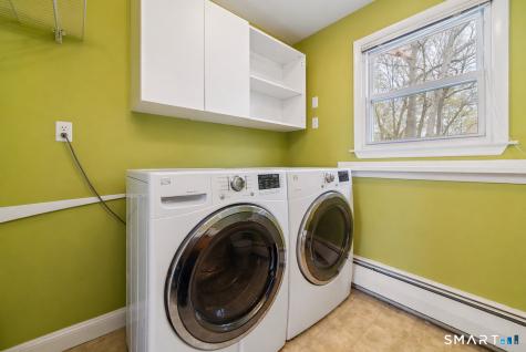 51 Sky View Circle Hamden CT 06514