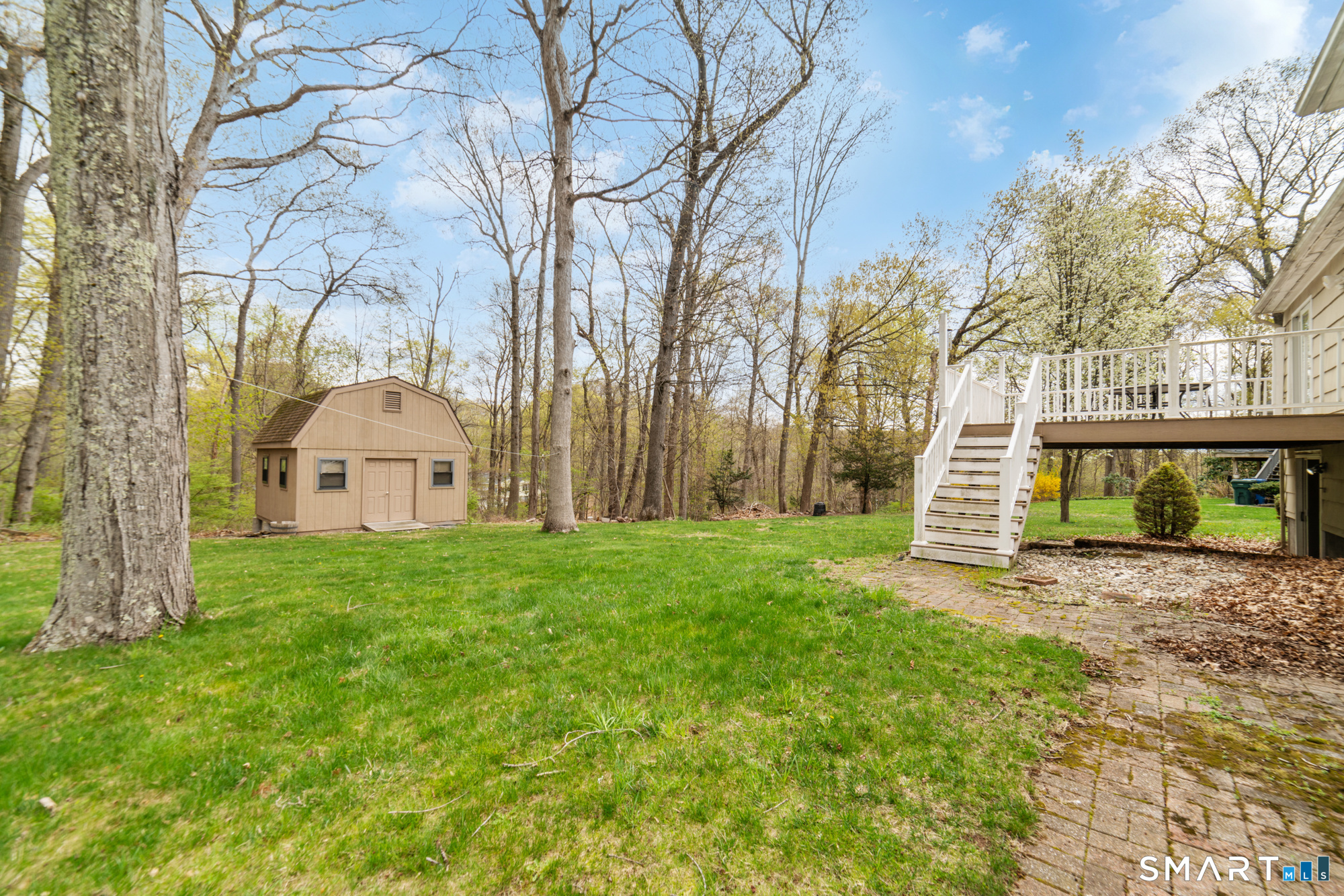 51 Sky View Circle Hamden CT 06514