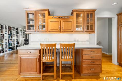 51 Sky View Circle Hamden CT 06514