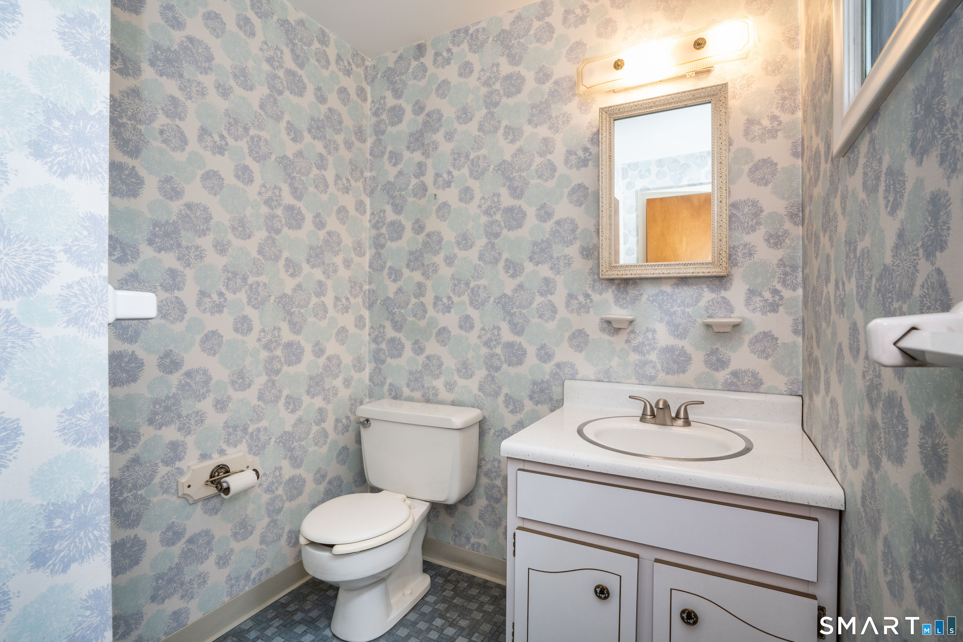 36 Osage Road West Hartford CT 06117