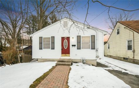 171 Oak Avenue Torrington CT 06790
