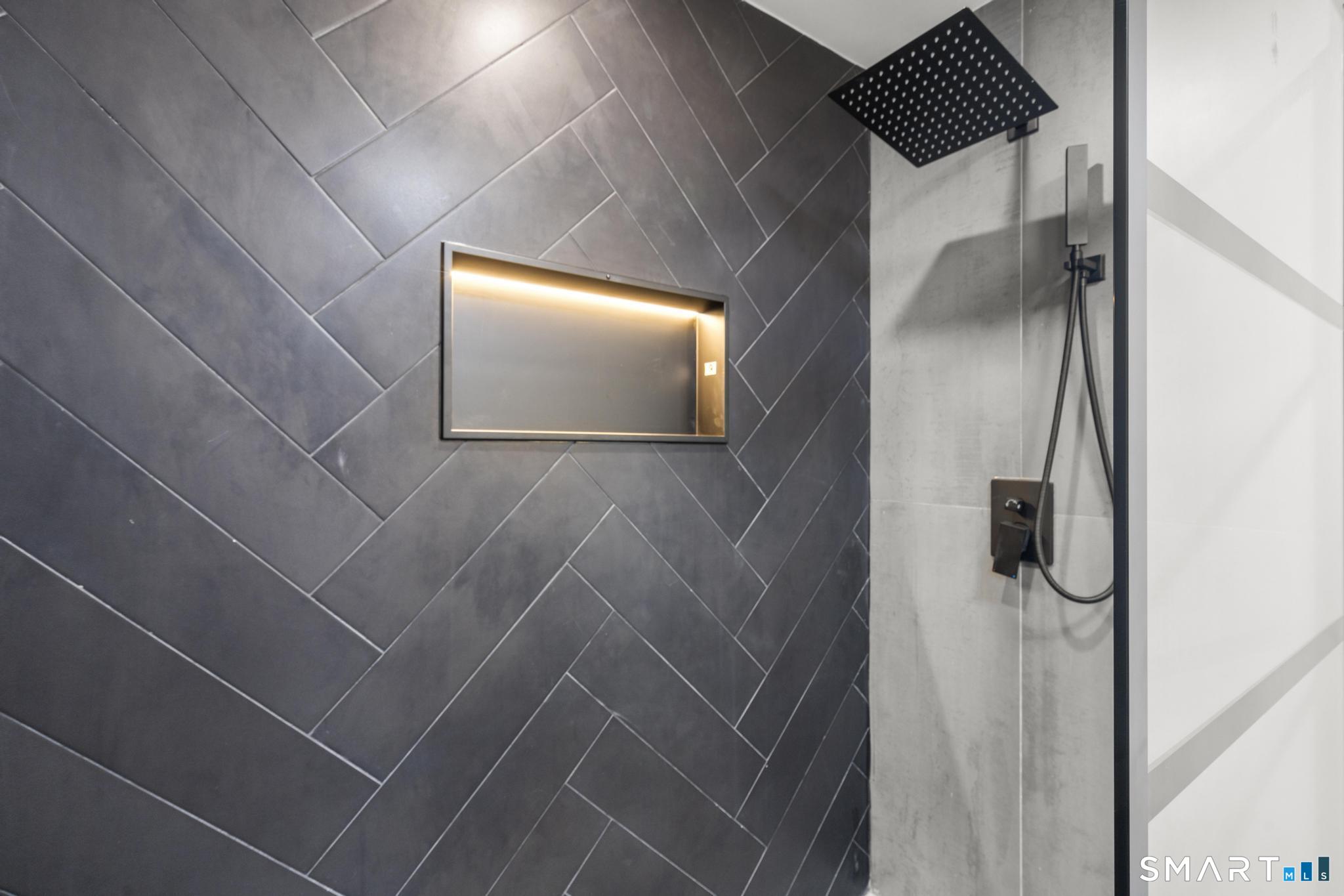 53 Northfield Drive East Hartford CT 06118