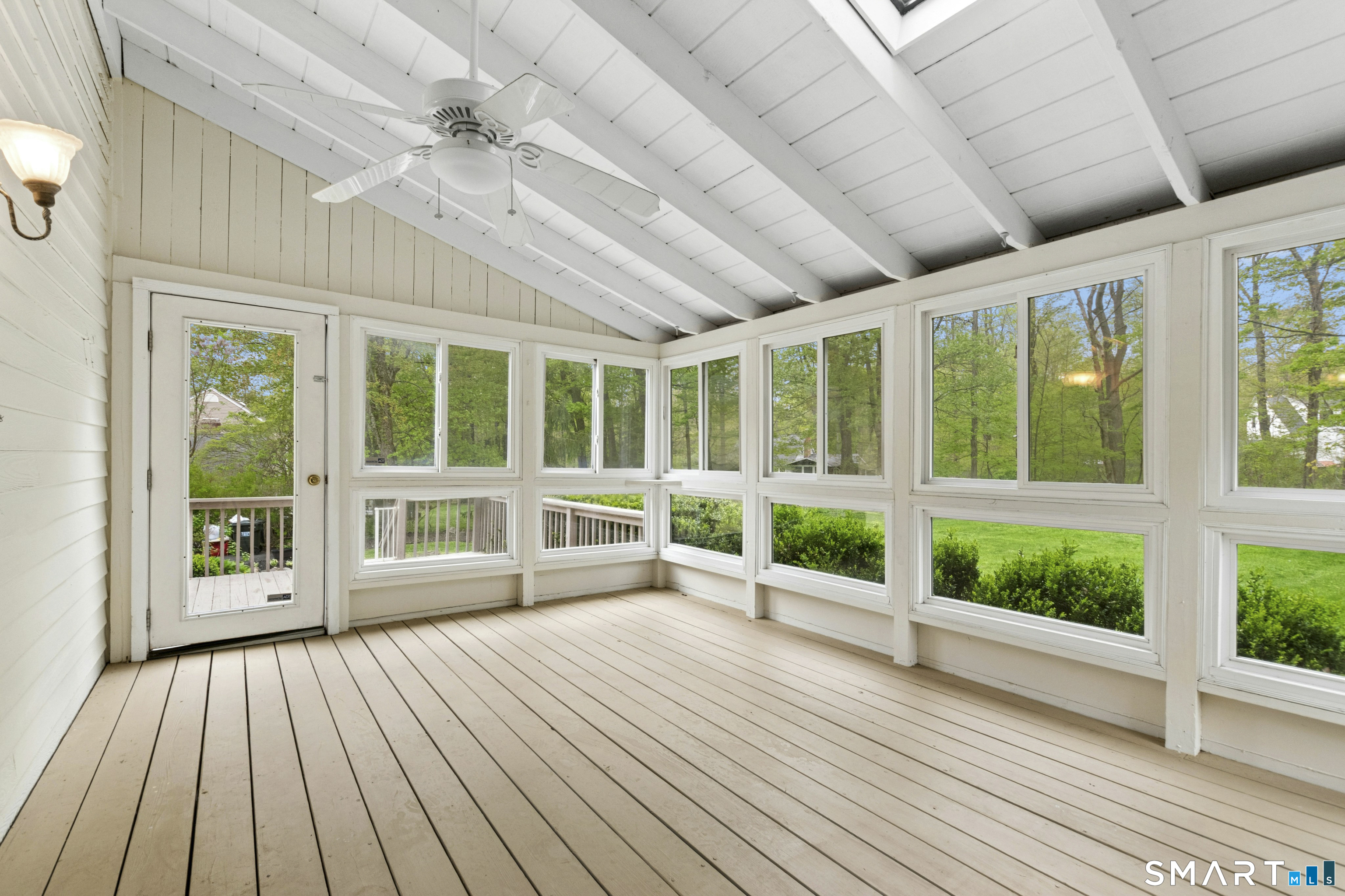 12 Heritage Drive Danbury CT 06811