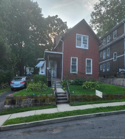 10 Howe Street Meriden CT 06450