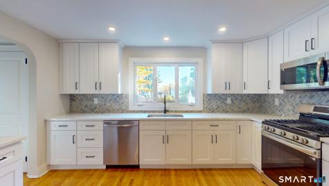 163 Manchester Street Hartford CT 06112