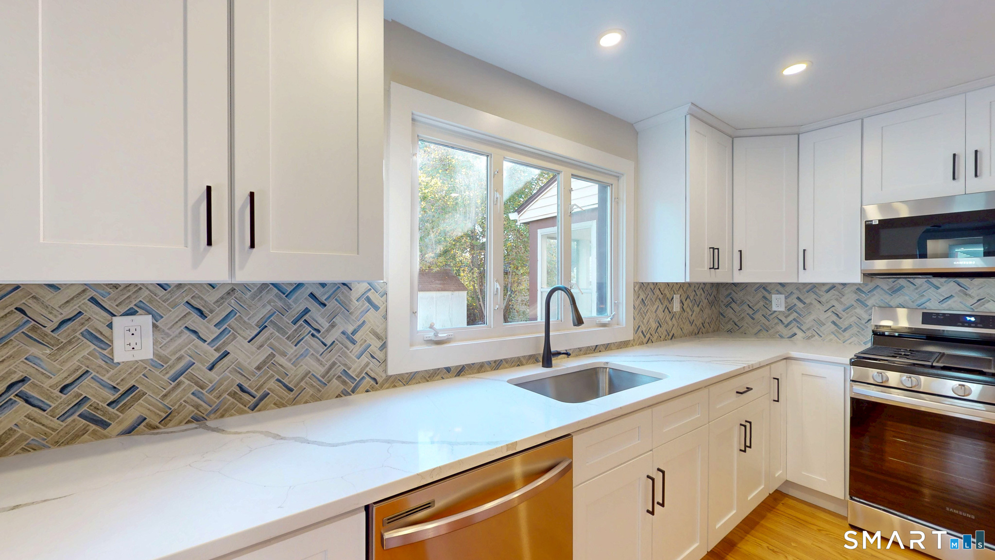 163 Manchester Street Hartford CT 06112