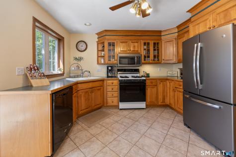 96 Kimberly Lane Watertown CT 06795