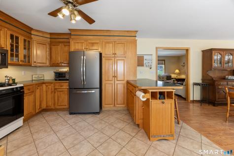 96 Kimberly Lane Watertown CT 06795