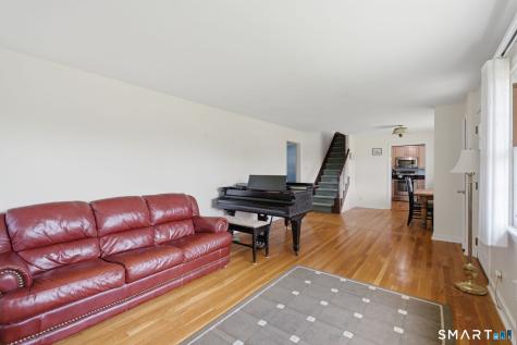 213 Acme Drive Middlebury CT 06762
