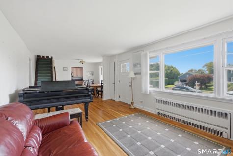 213 Acme Drive Middlebury CT 06762