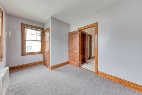 128 Highland Avenue Middletown CT 06457