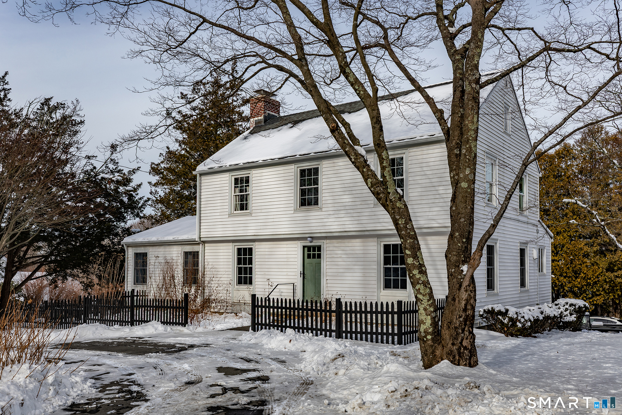 84 Hoyts Hill Bethel CT 06801