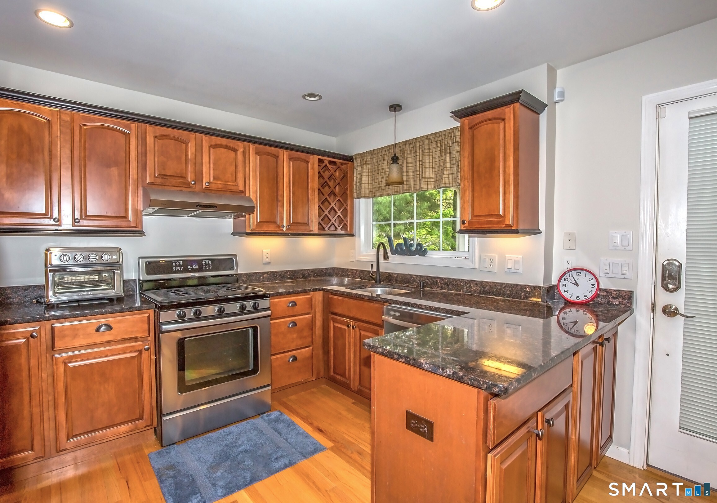 54 West Shore Drive Enfield CT 06082