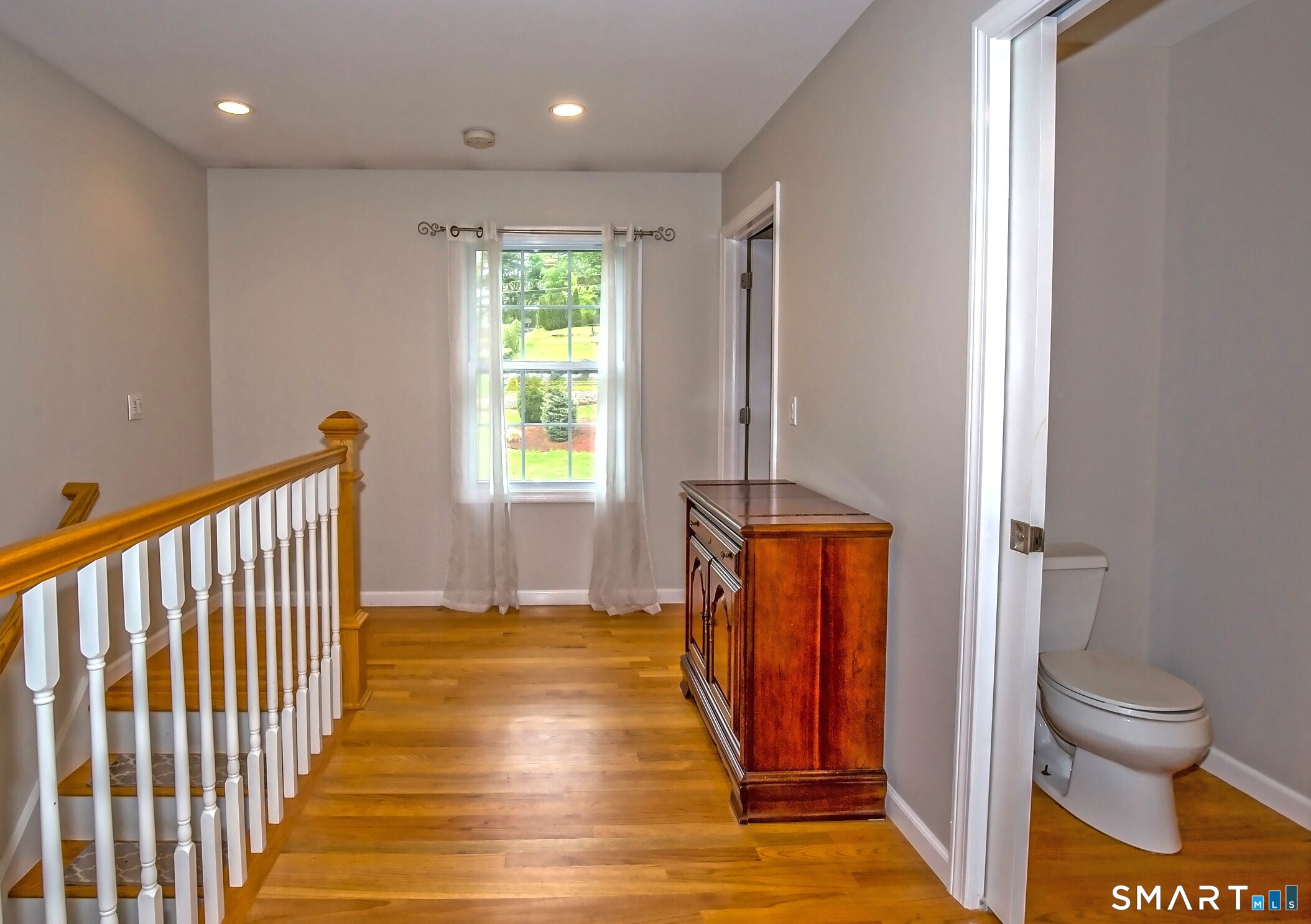 54 West Shore Drive Enfield CT 06082