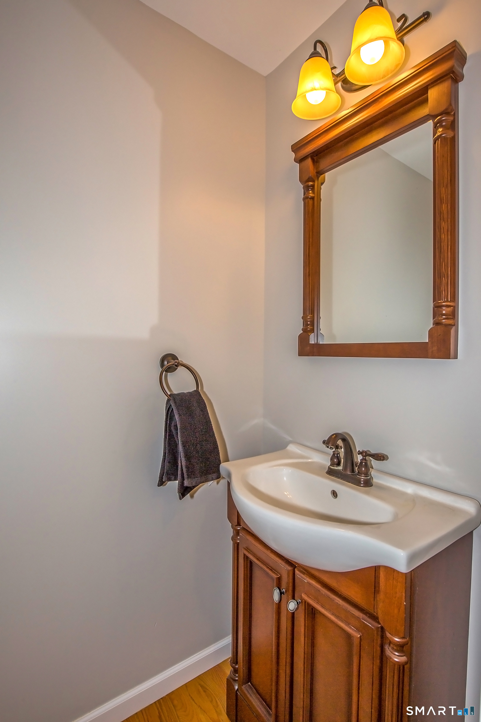54 West Shore Drive Enfield CT 06082