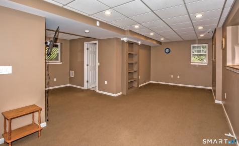 54 West Shore Drive Enfield CT 06082