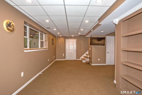 54 West Shore Drive Enfield CT 06082