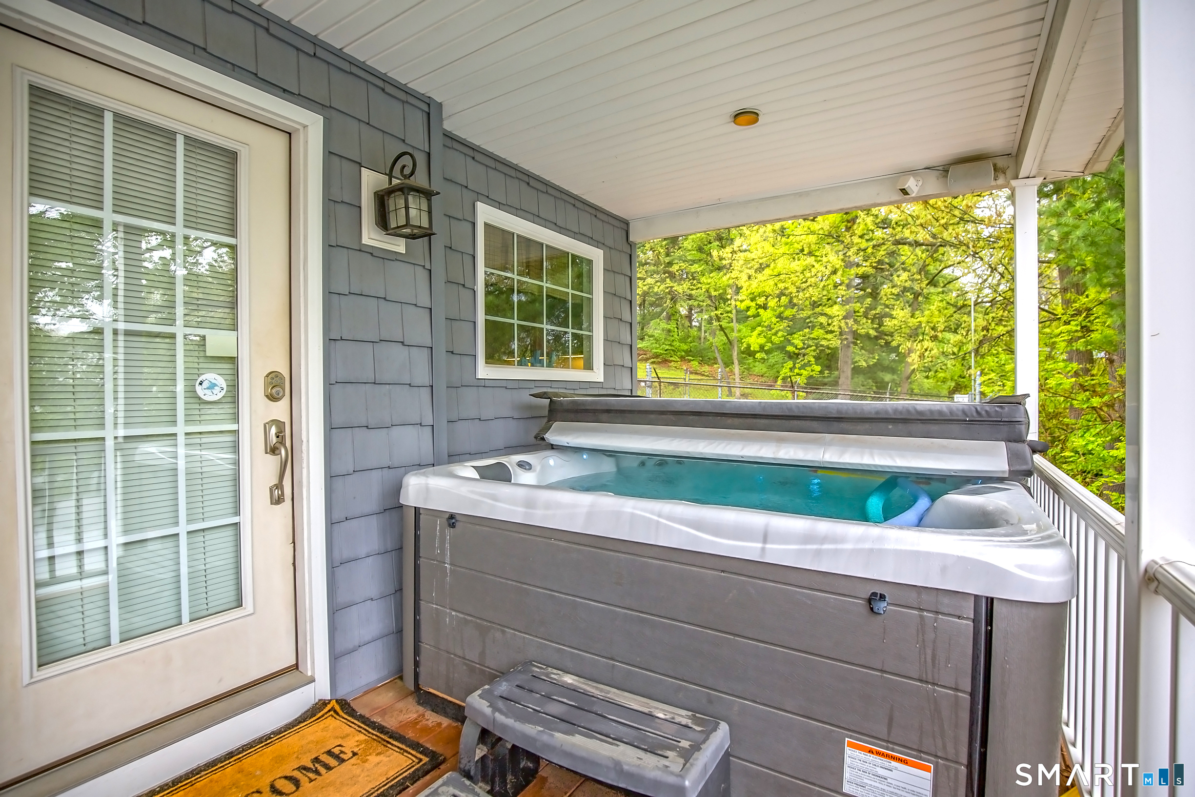 54 West Shore Drive Enfield CT 06082