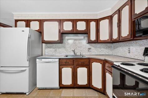 48 Old Colony Road North Stonington CT 06359