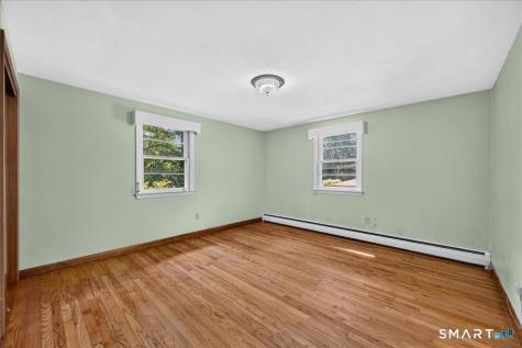 48 Old Colony Road North Stonington CT 06359