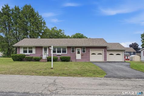 20 Breault Street Putnam CT 06260