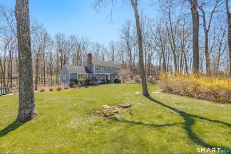 18 North Branch Road Newtown CT 06470