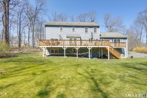 18 North Branch Road Newtown CT 06470