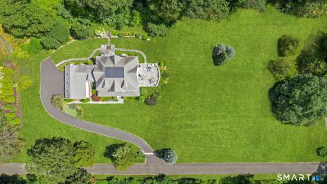 2 Longwood Drive Redding CT 06896