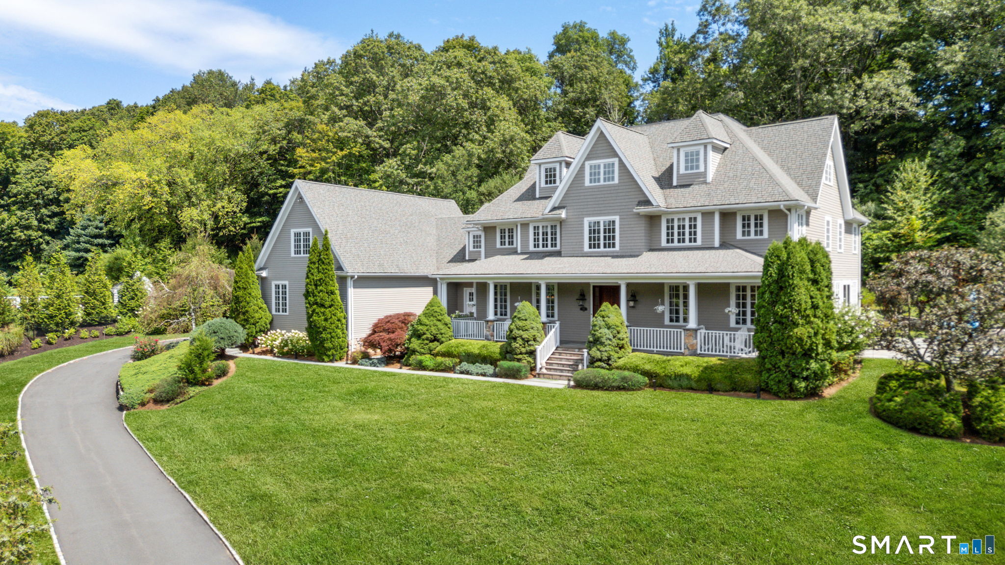 2 Longwood Drive Redding CT 06896