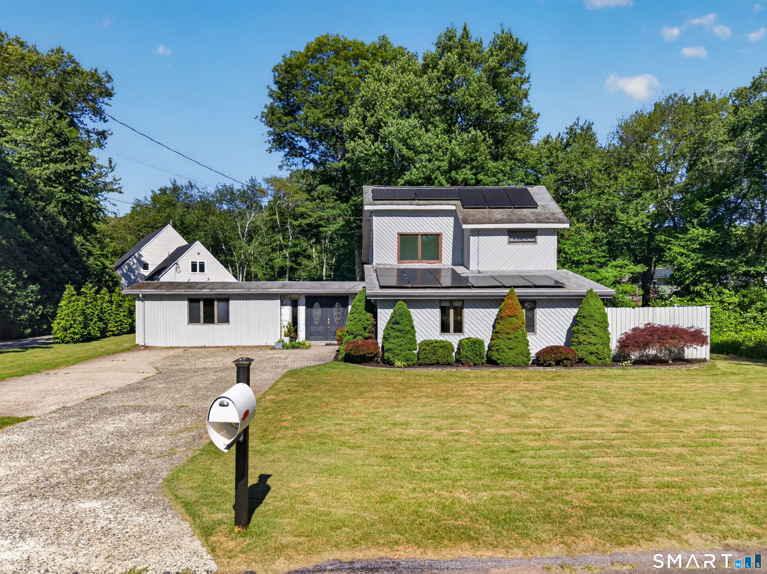 10 Herster Drive East Lyme CT 06357