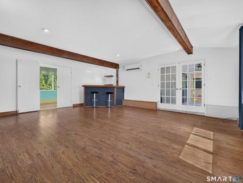 10 Herster Drive East Lyme CT 06357