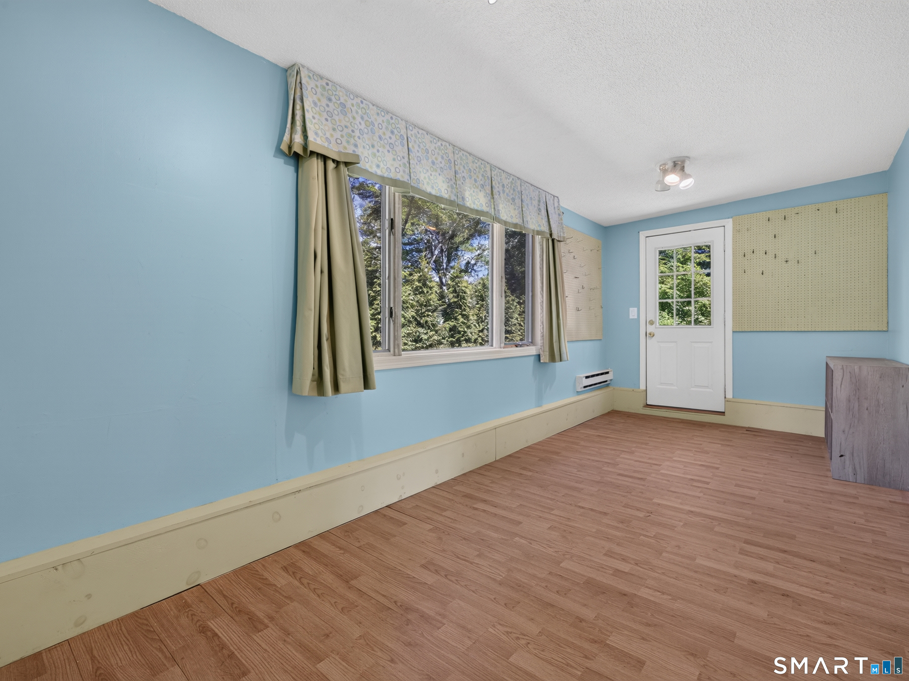 10 Herster Drive East Lyme CT 06357