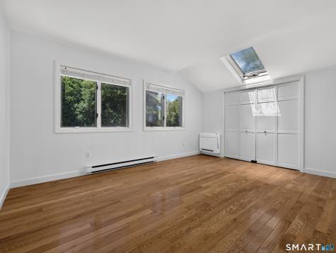 10 Herster Drive East Lyme CT 06357