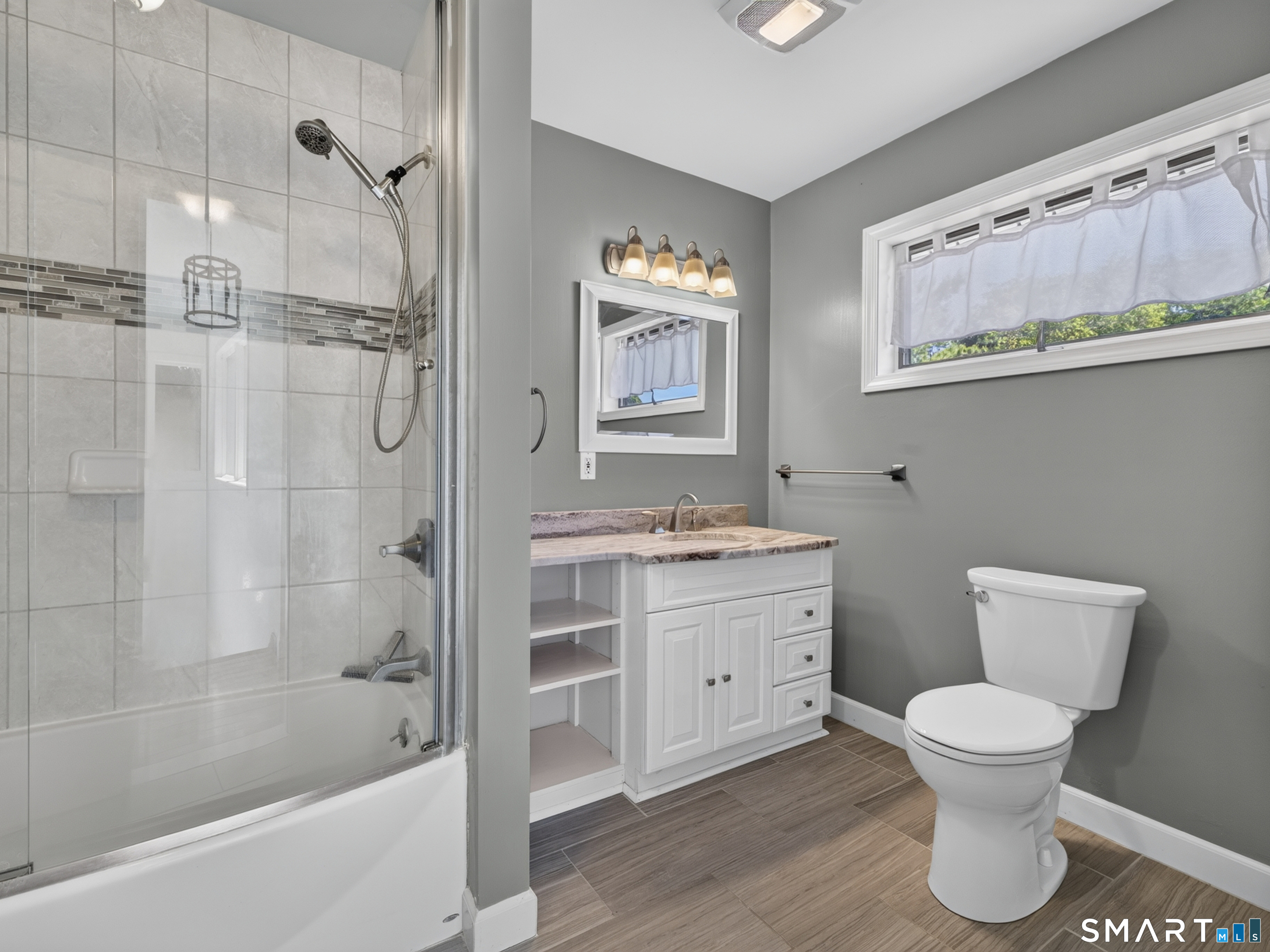10 Herster Drive East Lyme CT 06357