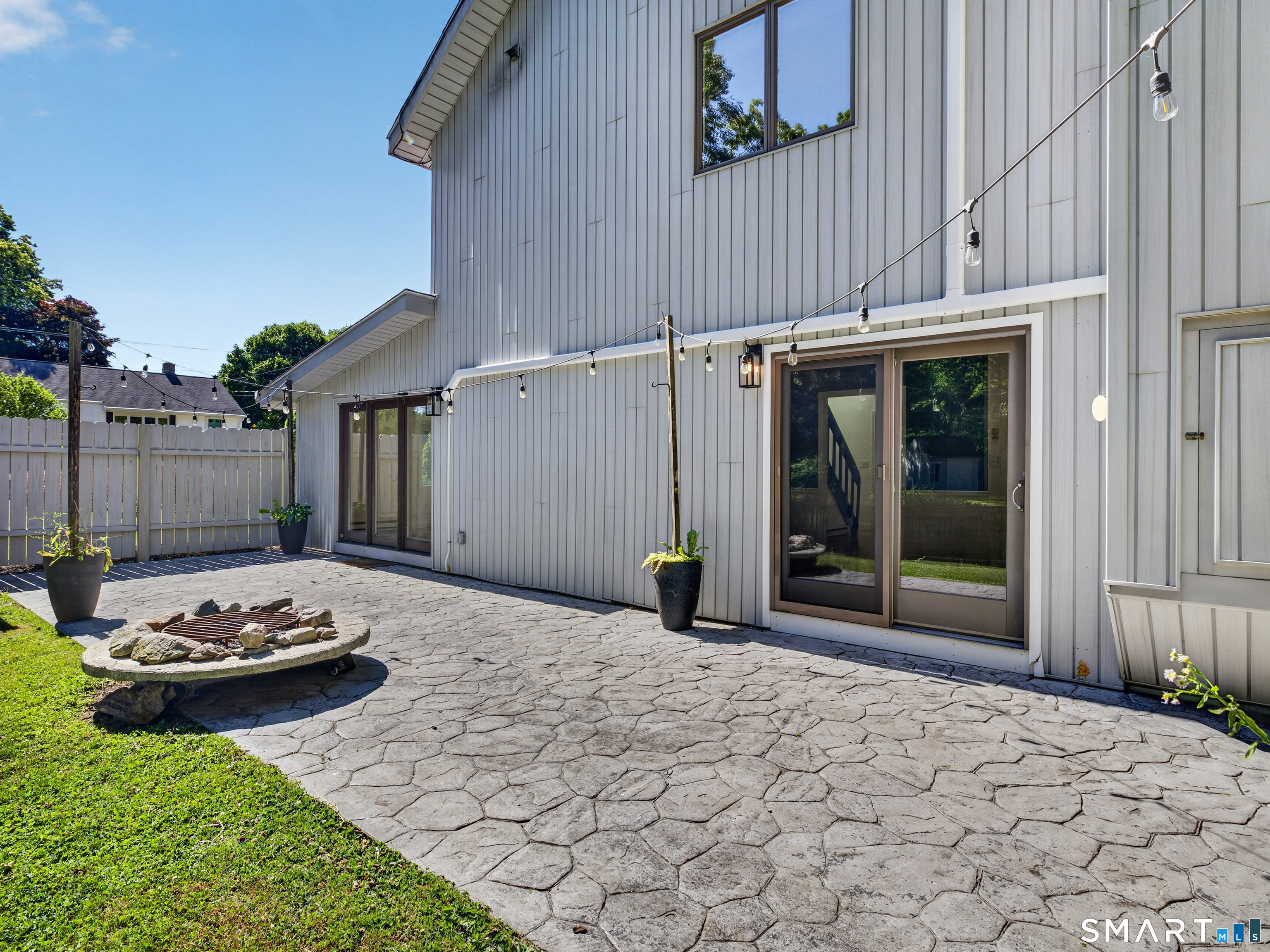 10 Herster Drive East Lyme CT 06357