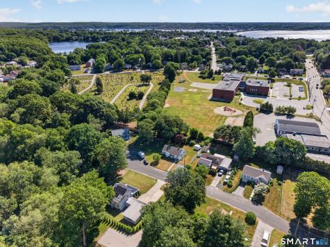10 Herster Drive East Lyme CT 06357