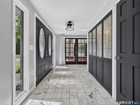 10 Herster Drive East Lyme CT 06357