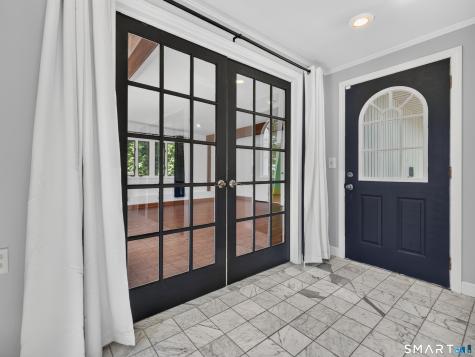 10 Herster Drive East Lyme CT 06357